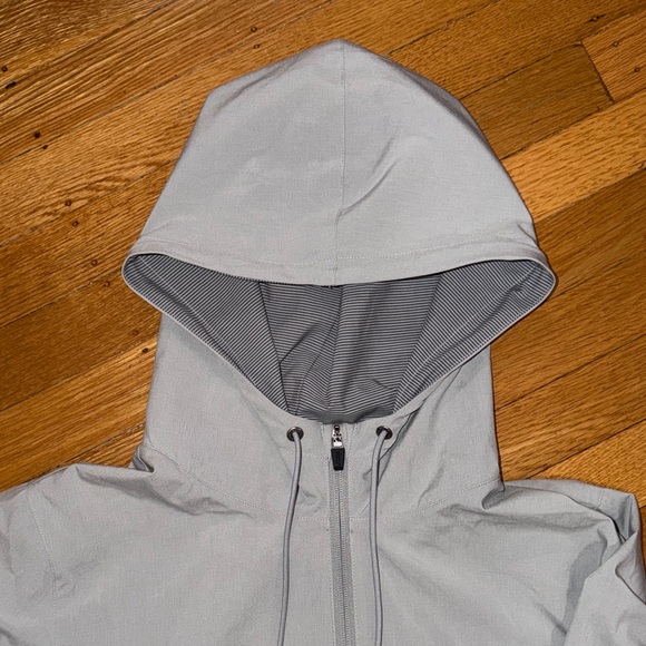 Vuori Outdoor Trainer Shell - Picture 7 of 7